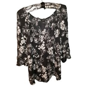 Torrid Size 1 Boho Floral Print Top